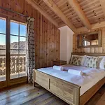 Chalet Mandalay *